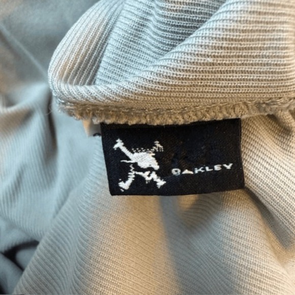 Oakley Mens Colorblock Striped Short Sleeve Golf Polo Shirt Gray Yellow Size 2XL - Picture 4 of 7